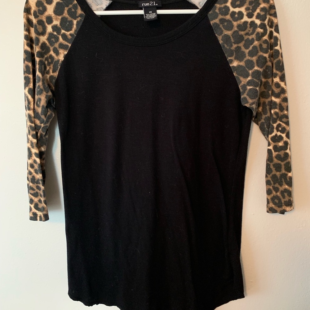 Half sleeve top